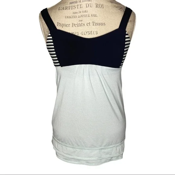Lululemon Run: Back On Track Tank Mint Moment/Classic Stripe Mint Moment Size 4 - Picture 2 of 9